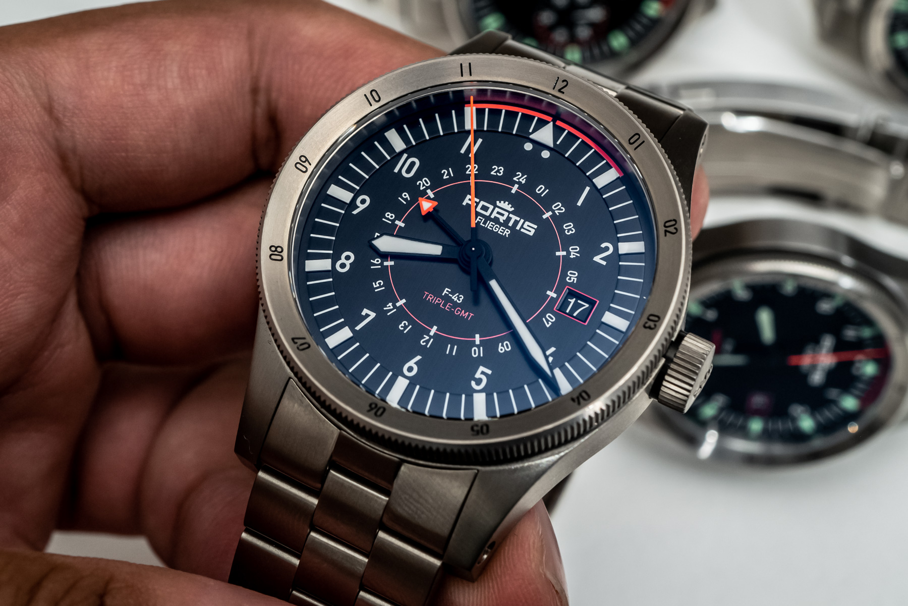 Fortis Flieger 腕表系列对飞行员腕表的现代诠释