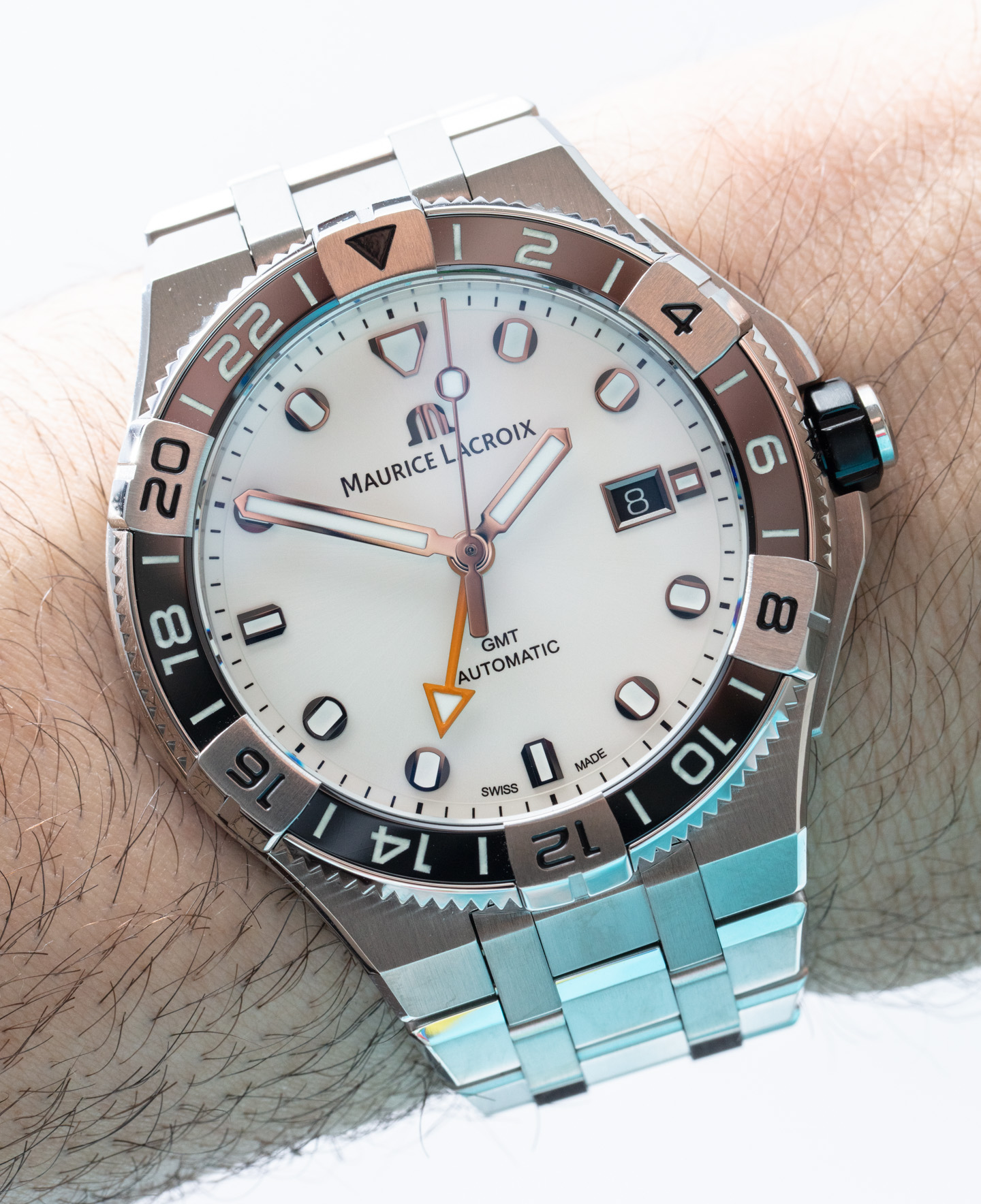 个性十足且价格合理的运动型GMT手表-Maurice Lacroix Aikon
